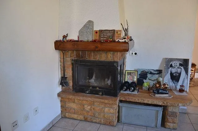 Villa bifamiliare con ampio giardino, terrazza e grande garage, sol... – Foto 21 von 30