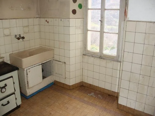 grosses Dorfhaus mit Garten / grande casa nel nucleo con giardino – Foto 8 von 25