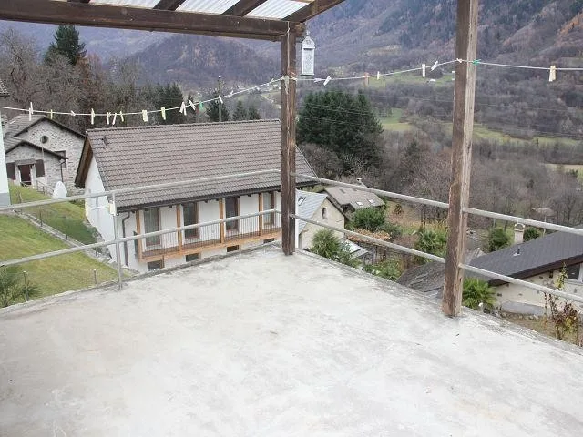 grosses Dorfhaus mit Garten / grande casa nel nucleo con giardino – Foto 17 von 25