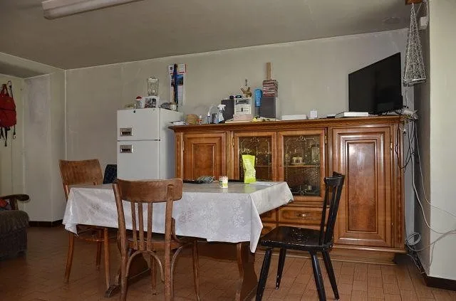 Casa nel nucleo con giardino e terrazza molto soleggiata, tranquill...