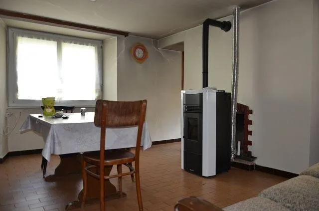Casa nel nucleo con giardino e terrazza molto soleggiata, tranquill...