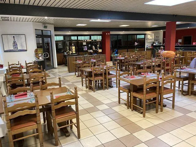 Restaurant und Bauland R3 / ristorante e terreno R3