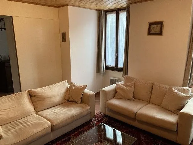 4 1/2-Zimmer-Dorfhaus mit Pergola casa rusticale di 4 1/2 Locali co...