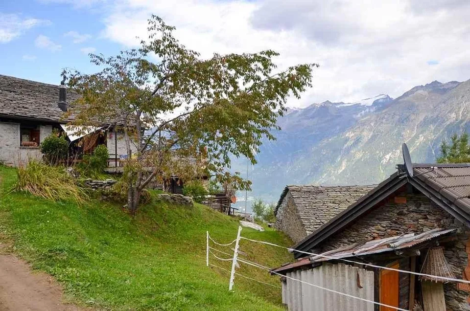 2-Zimmer-Rustico zum Ausbauen an sehr ruhiger, sonniger Aussichtsla... – Foto 21 von 24
