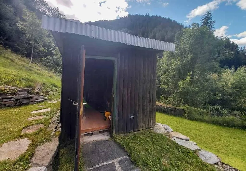 Bel rustico nella natura di 3 locali con terrazza, piccolo giardino... – Foto 19 von 30