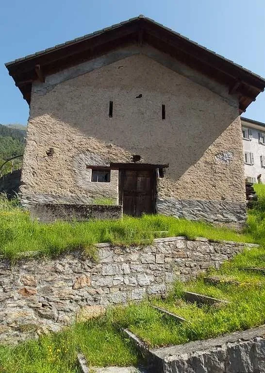 3 1/2-Zimmer-Rustico teilweise ausgebaut mit Garten und schöner Aus...