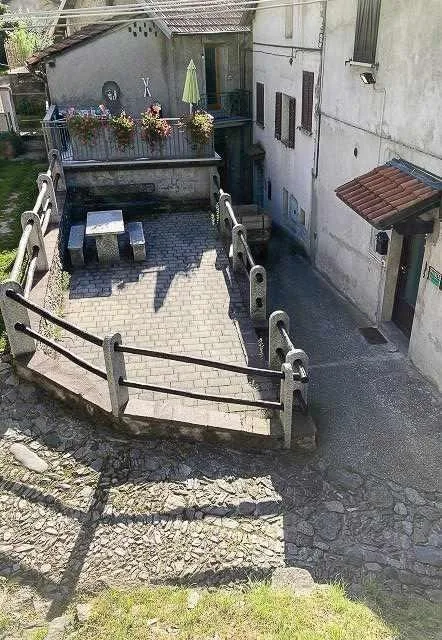 8 1/2-Zimmer-Dorfhaus mit Sitzplatz in Italien / casa nel nucleo di... – Foto 18 von 19