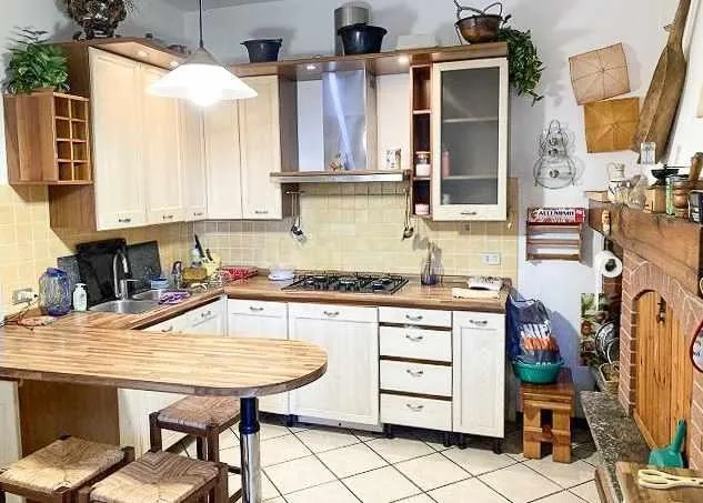 8 1/2-Zimmer-Dorfhaus mit Sitzplatz in Italien / casa nel nucleo di... – Foto 7 von 19