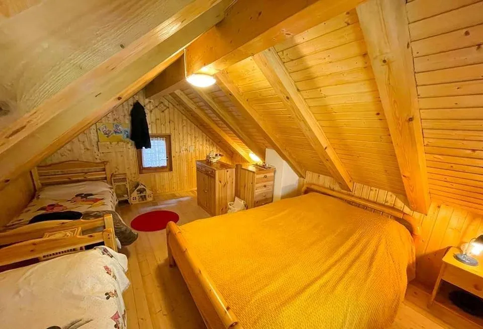 Schönes rustikales Haus mit einem rustikalen Haus zu renovieren in ... – Foto 9 von 22