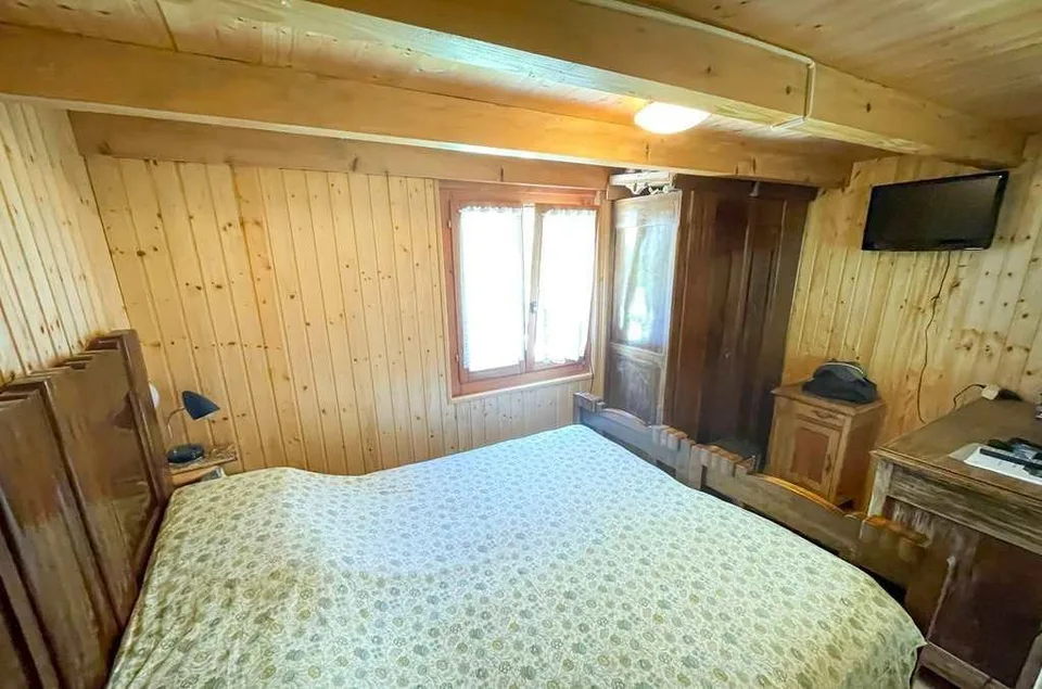 Schönes rustikales Haus mit einem rustikalen Haus zu renovieren in ... – Foto 8 von 22