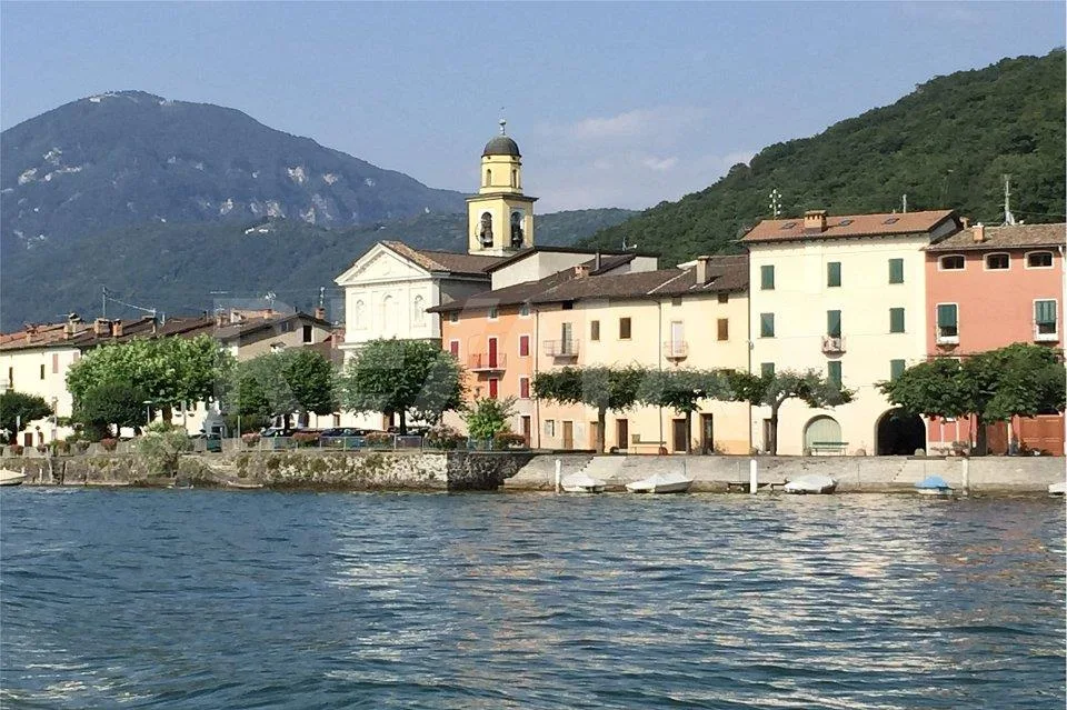Interessante progetto di una Villa a pochi passi dal lago – Foto 13 von 13