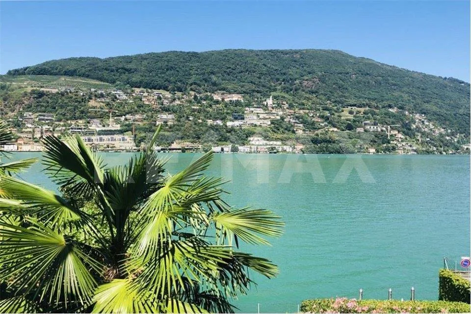Interessante progetto di una Villa a pochi passi dal lago