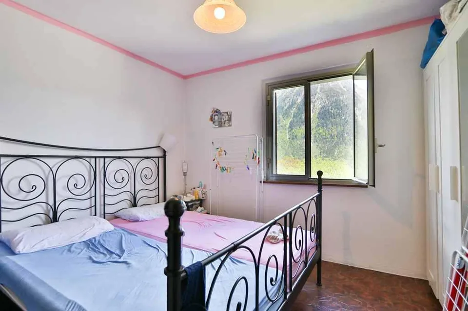 4 1/2-Zimmer-Einfamilienhaus mit Garten und toller Aussicht sowie 5... – Foto 11 von 17