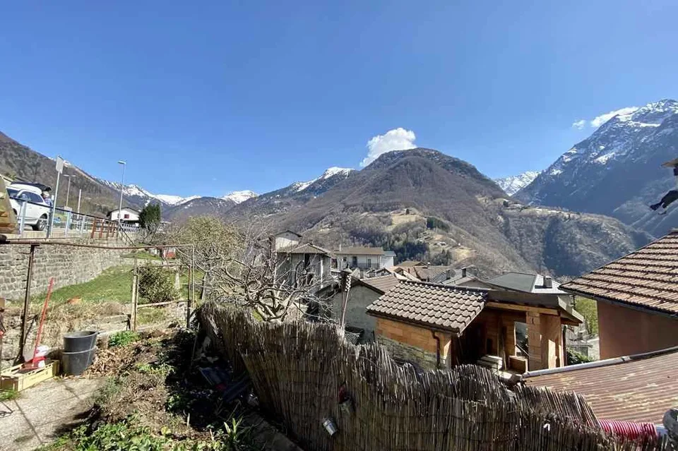 7 1/2-Zimmer Einfamilienhaus mit Garten und Aussichtsterrassen / ca... – Foto 14 von 16