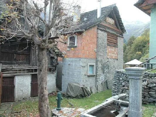 3 1/2-Zimmer-Haus mit viel Umschwung