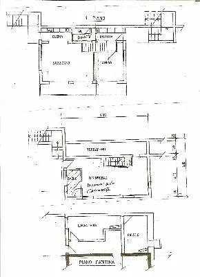 4-Familienhaus mit 2 x 3- und 2 x 4-Zgen