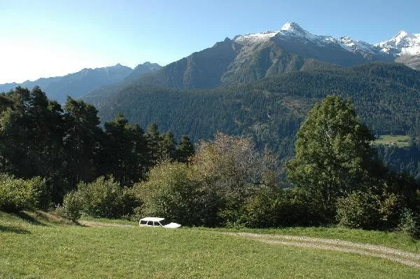 Rustico zum Ausbauen mit Umschwung