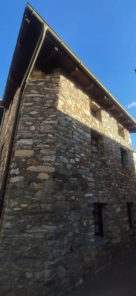 3-Zimmer-Rustico mit Land / rustico di 3 locali con terreno