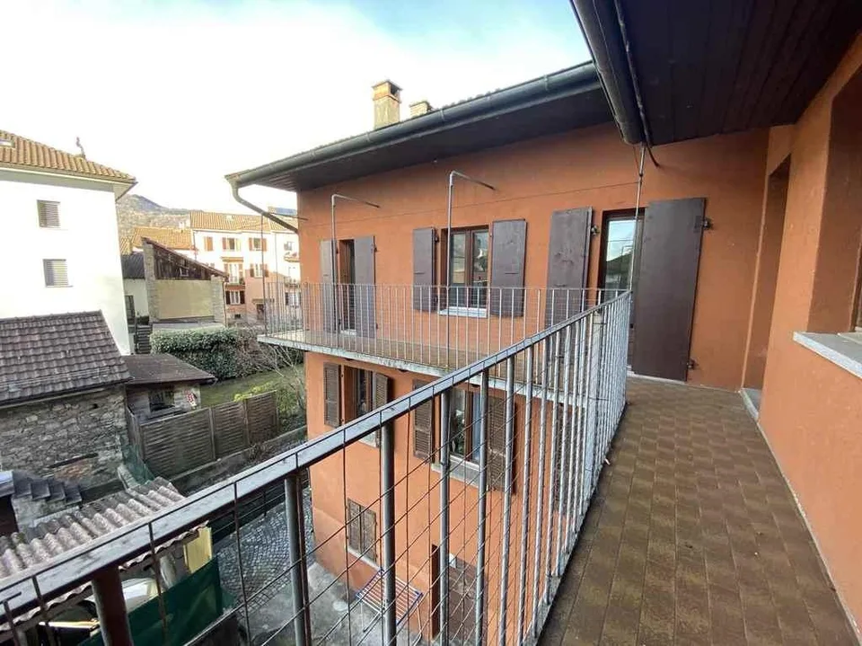 2-Familienhaus mit Bauland / casa bifamiliare con terreno edificabile – Foto 8 von 20