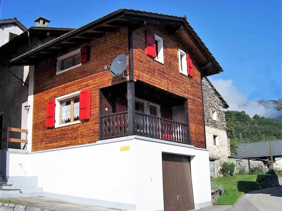 4 1/2-Zimmer-Eck-Chalet mit Balkon und Gartensitzplatz / chalet di ...