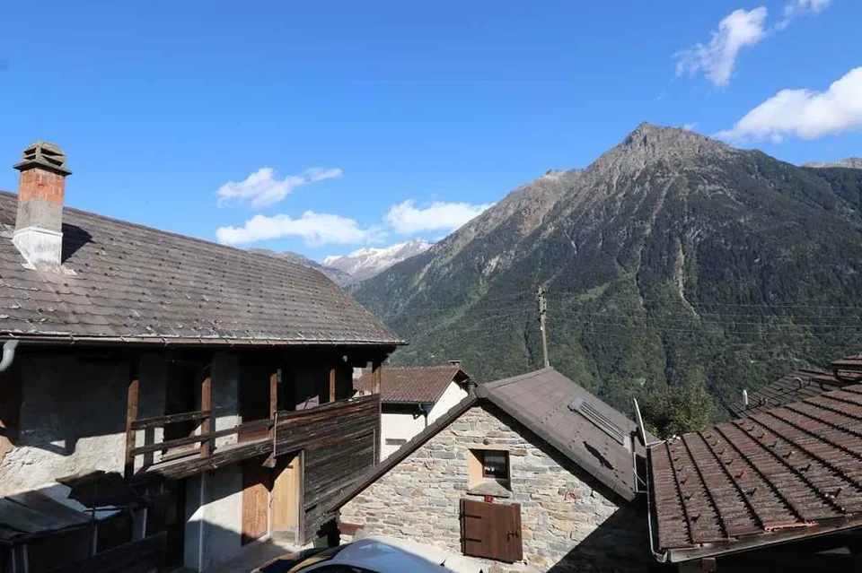 4 1/2-Zimmer-Eck-Chalet mit Balkon und Gartensitzplatz / chalet di ... – Foto 14 von 18