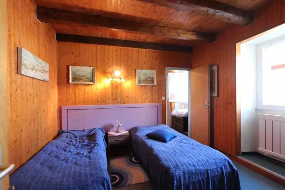 4 1/2-Zimmer-Eck-Chalet mit Balkon und Gartensitzplatz / chalet di ... – Foto 9 von 18