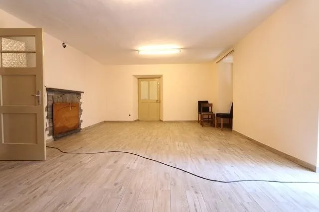 7 1/2-Zimmer-Einfamilienhaus mit Garten / casa di 7 1/2 locali con ... – Foto 9 von 24
