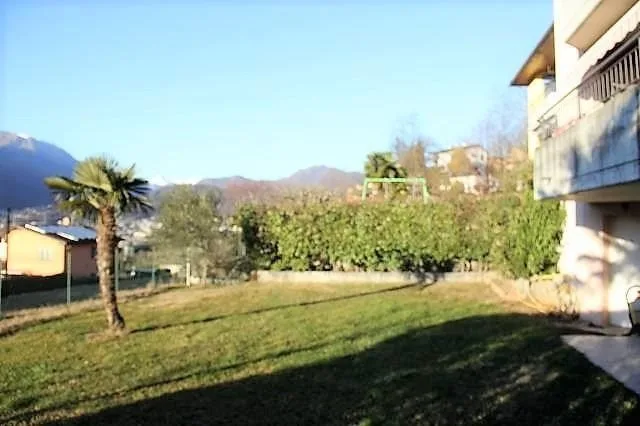 5 1/2-Zimmer-EFH mit 3 Zusatzzimmern mit Terrassen und Garten / Vi... – Foto 14 von 18