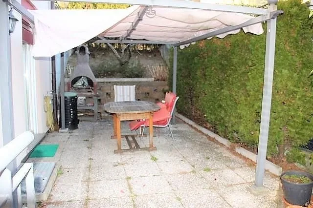 5 1/2-Zimmer-EFH mit 3 Zusatzzimmern mit Terrassen und Garten / Vi... – Foto 16 von 18