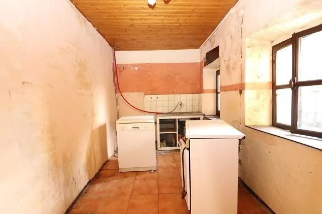 5-Zimmer-Dorfhaus-Rustico zum Ausbauen / Casa di 5 locali nel nucle... – Foto 12 von 19