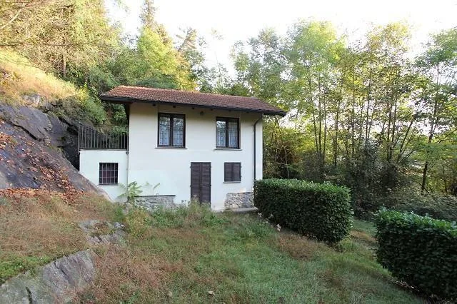 2-Zimmer-Ferienhaus mit Garten in der Natur / casa di vacanza di 2 ...