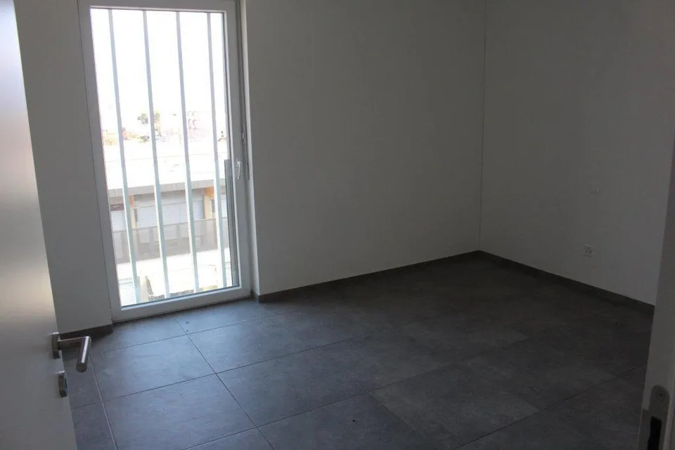 4.5 Zimmerwohnung in zentraler und ruhiger Lage Appartamento di 4.5... – Foto 9 von 11