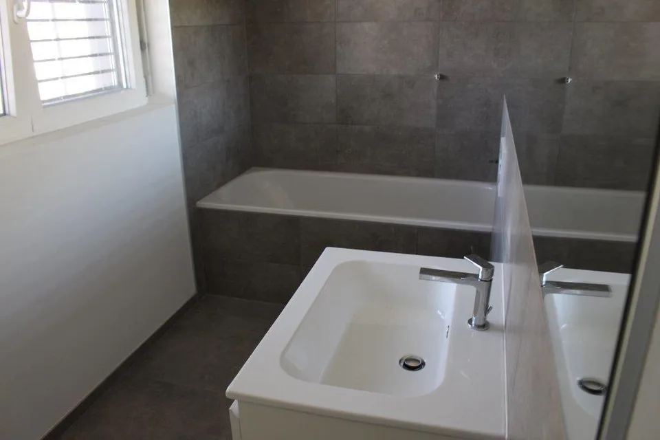4.5 Zimmerwohnung in zentraler und ruhiger Lage Appartamento di 4.5... – Foto 7 von 11