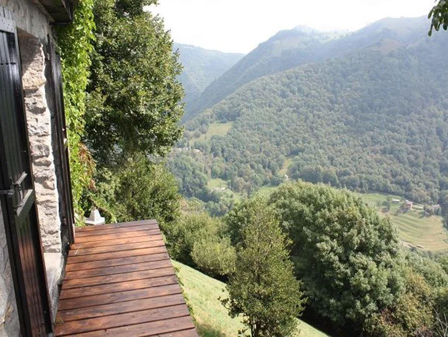 5 1/2-Zimmer-Rustico an Alleinlage mit 10000 m2 Wiesland sehr sonni... – Foto 12 von 14
