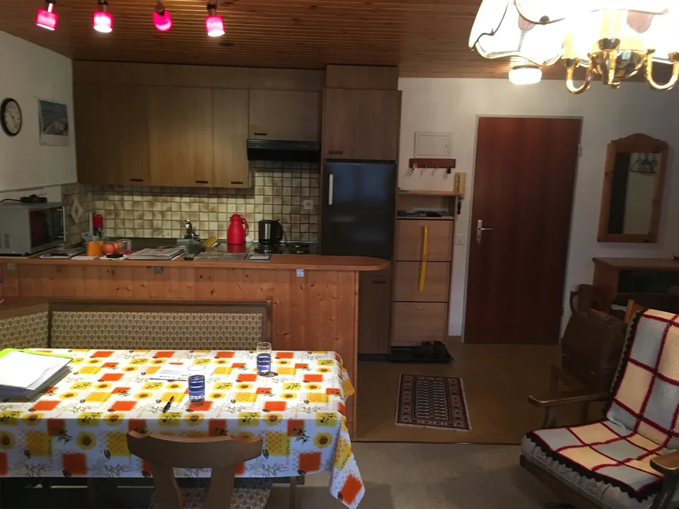 2.5-Zimmerwohnung mit ausgebautem Dachboden/Estrich
