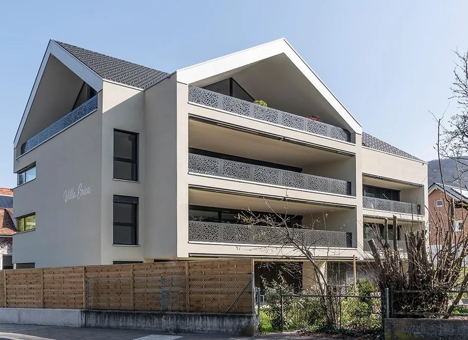 3,5-Zi Wohnung mit gehobenem Ausbau + Lift Nähe ÖV