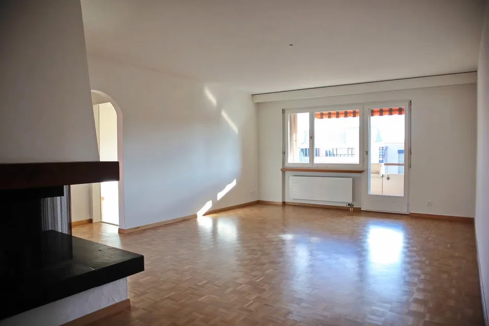Zentral gelegen und nahe Bahnhof