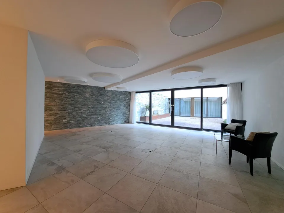 Attraktives Büro/Atelier 90 m² mit Küche an der Guggistrasse 14 a