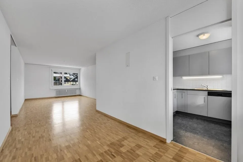 Appartement attractif avec grand balcon