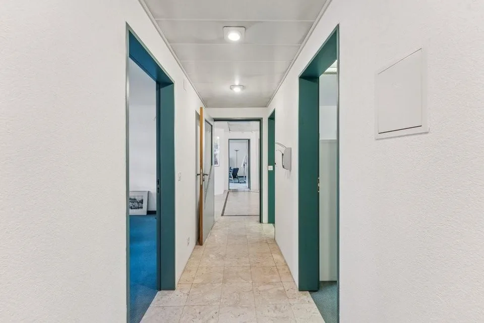 Magnifique surface bureaux au centre-ville de Fribourg – photo 8 of 10