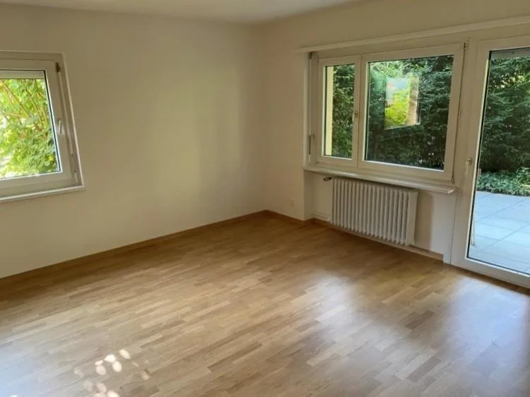 Wohnen im Grünen - gemütliche Wohnung mit Gartensitzplatz