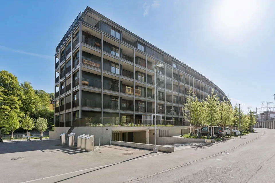 Habiter avec élégance avec vue sur la Reuss au cœur du centre-ville