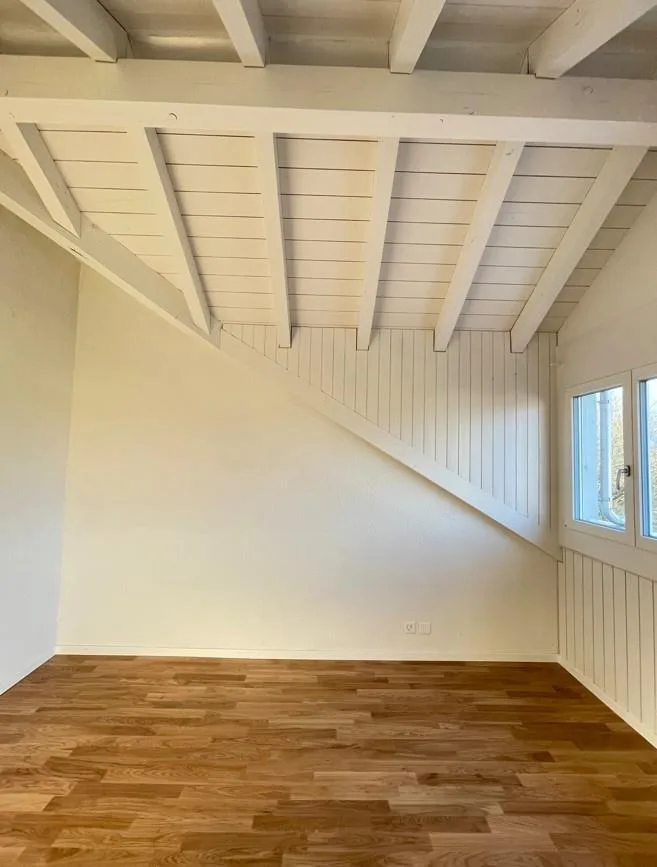 Charmante Dachwohnung!
