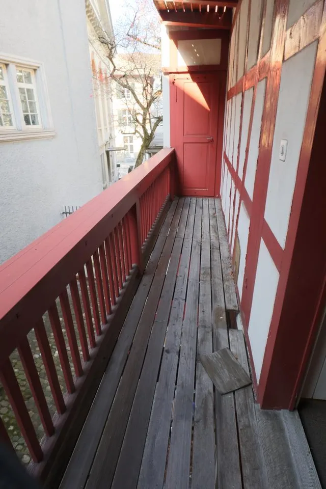 Affascinante appartamento di 2,5 locali nel centro storico di Winterthur – foto 7 di 9