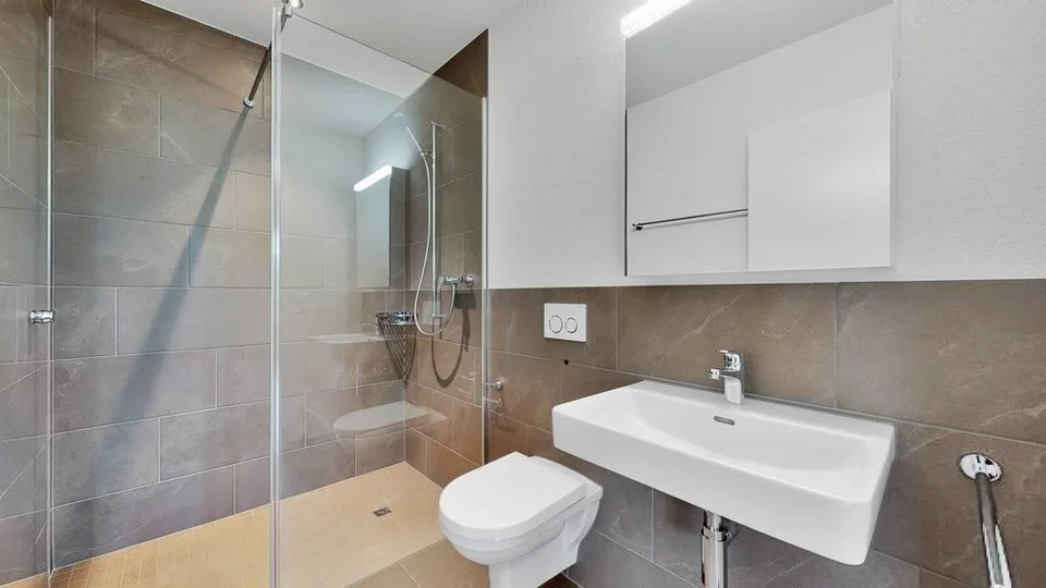 La tua nuova casa - vicina alla natura, moderna e centrale!