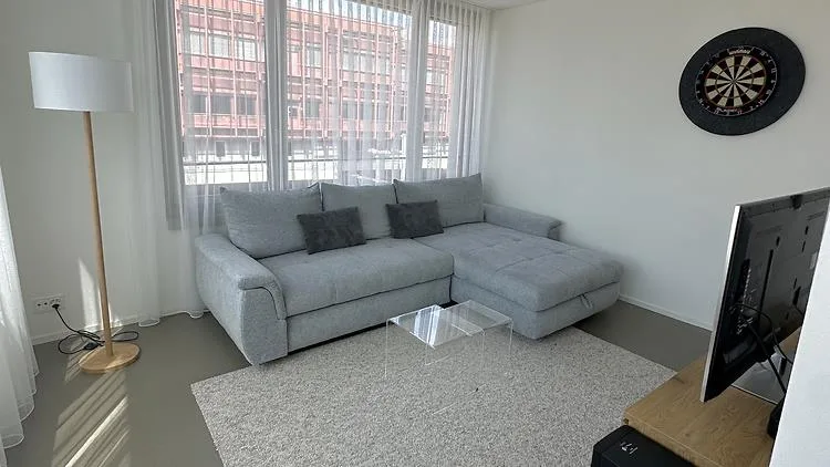 2½ ZI-WOHNUNG IN BASEL - GUNDELDINGEN, MÖBLIERT, TEMPORÄR