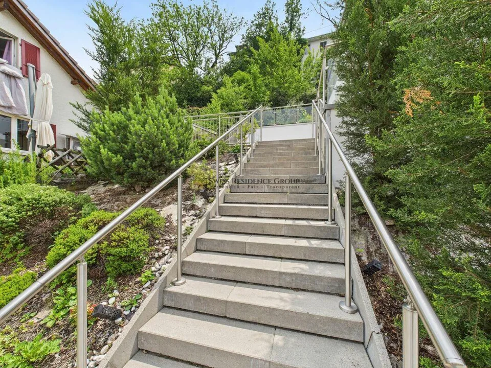 Ihr neues Zuhause in Aarau - mit traumhafter Aussicht & viel Platz!