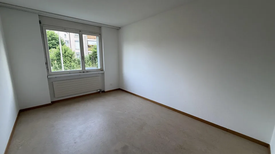 Befristet bis 30.11.2027 / 4.5 Zimmerwohnung in Brüttisellen