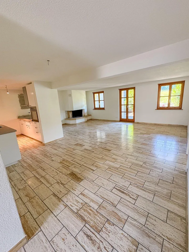 4-Zimmer-Gartenwohnung mit Cheminée in Büsserach mieten