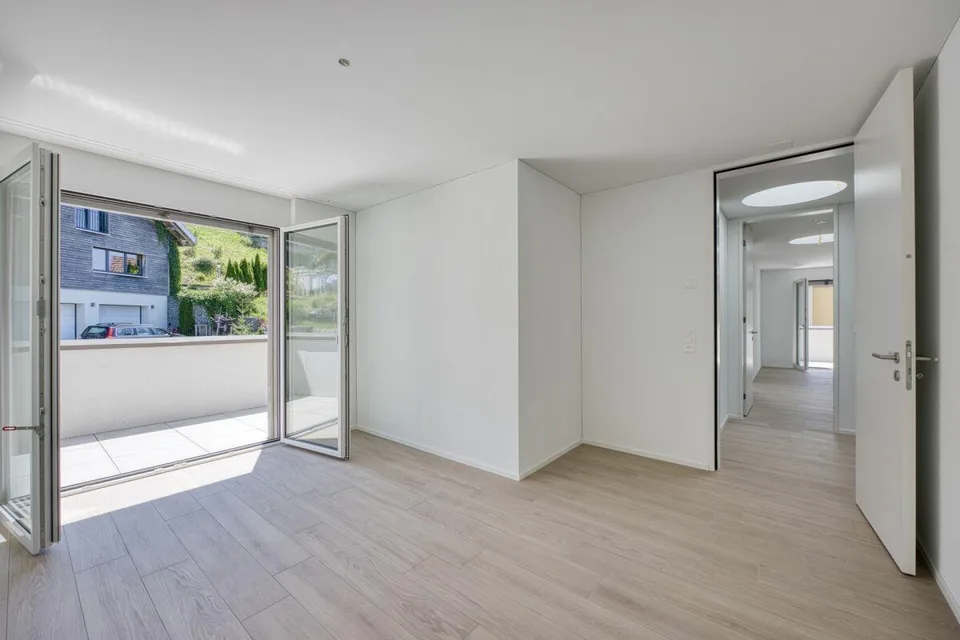 NEUBAU - Exklusive 4.5-Zimmer-Attikawohnung mit grosszügiger Terrasse und wunderschöner Aussicht